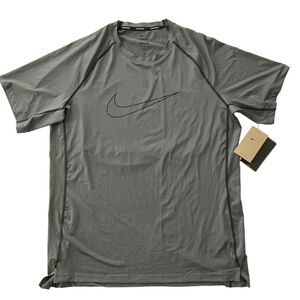 Men's Nike Pro Dri-FIT Slim Fit Tee Men's Training Size XL Charcoal Grey NEW